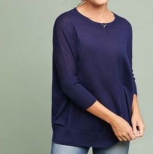 Anthropologie Wilhelmina pull over in navy